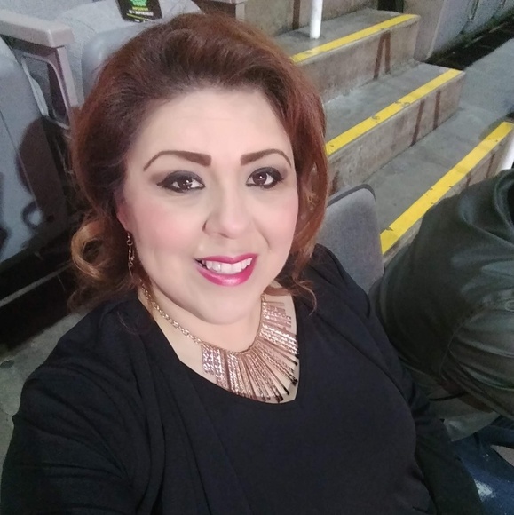 Meet your Posher, Grisela - Picture 1 of 1